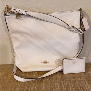 Coach Cream Leather Shoulder Bag with Pouch